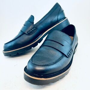 Blondo Black Leather Waterproof Penny Loafers EXCELLENT 6 M